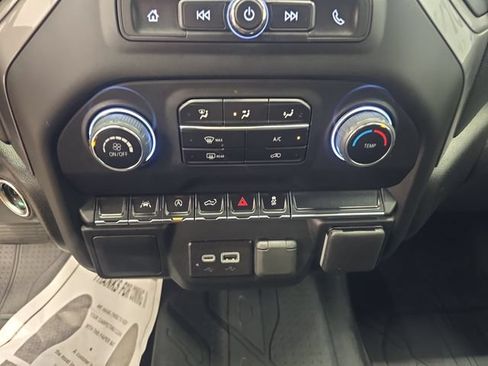 Used 2025 Chevrolet Silverado 1500 Custom AWD/4WD image 25