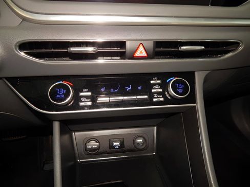 Used 2023 Hyundai Sonata SEL w/ Convenience Package image 22