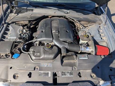 Used 2004 Jaguar XJ8 image 9