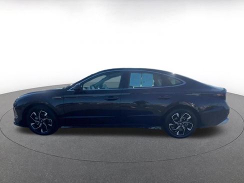 Used 2025 Hyundai Sonata SEL FWD image 9