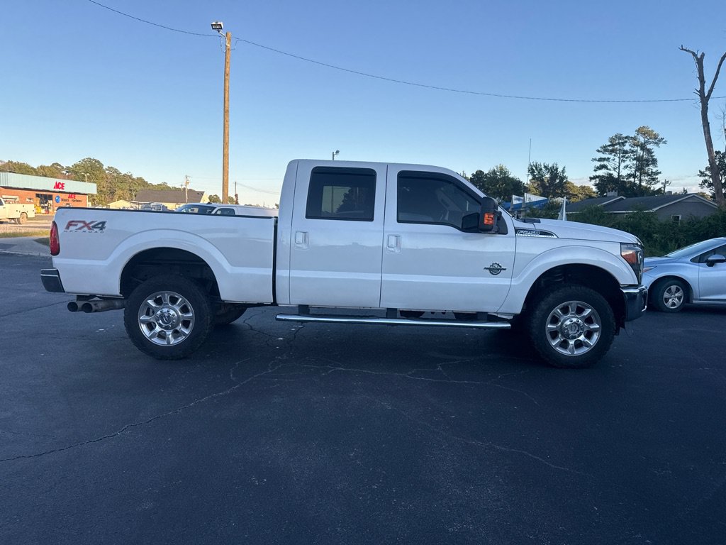 Used 2016 Ford F250 Lariat w/ Lariat Ultimate Package AWD/4WD image 6