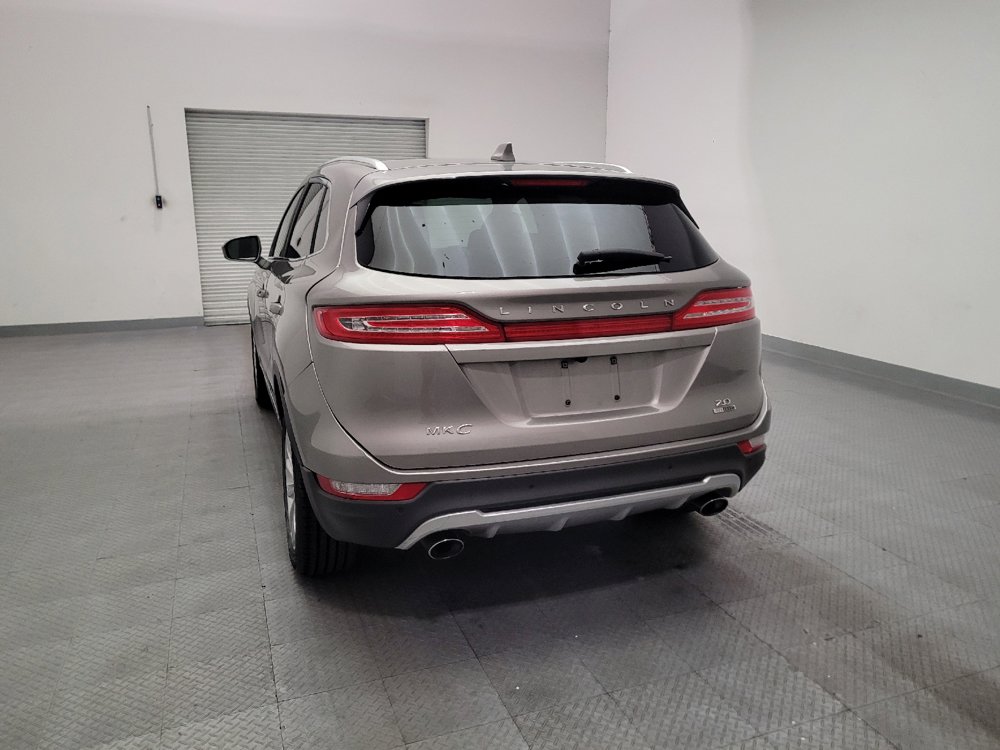 Used 2016 Lincoln MKC Select w/ Select Plus Package FWD image 6
