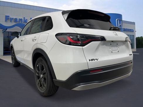 New 2026 Honda HR-V Sport image 3