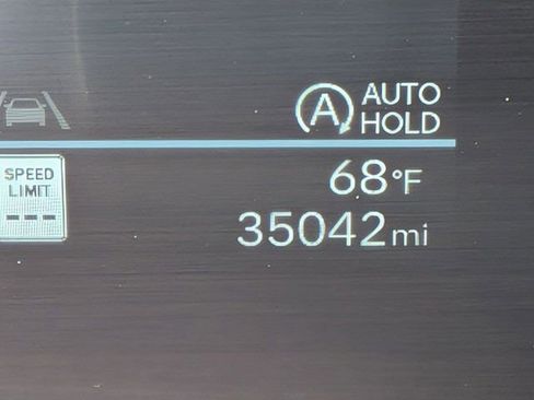 Used 2025 Hyundai Santa Fe SEL AWD/4WD image 24
