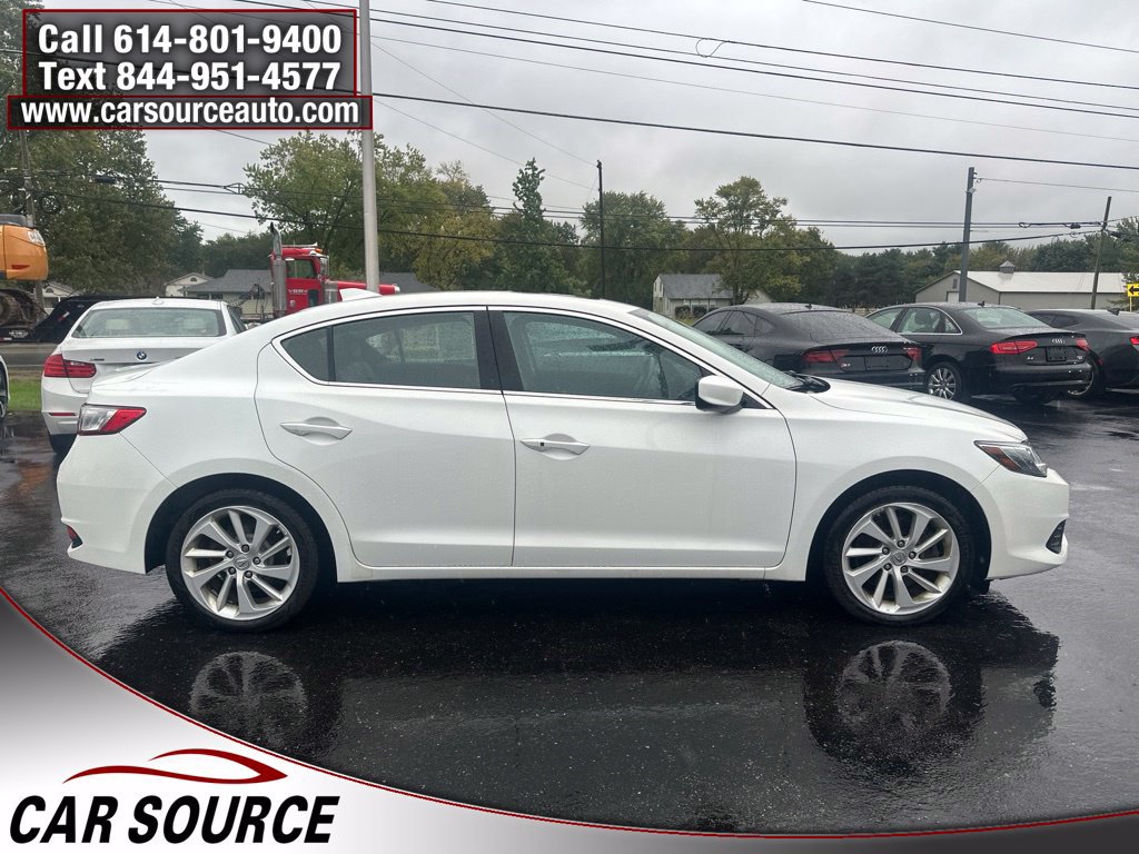 Used 2018 Acura ILX w/ AcuraWatch Plus Package FWD image 9