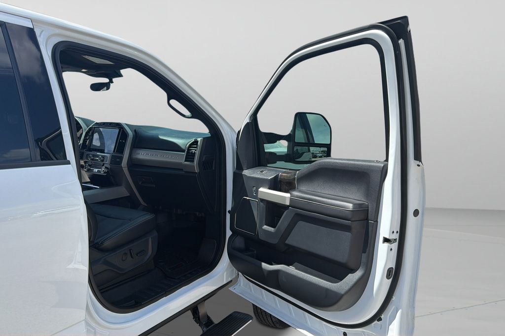 Used 2022 Ford F450 Lariat w/ Lariat Value Package AWD/4WD image 28