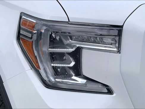 Used 2021 GMC Sierra 1500 AT4 w/ AT4 Value Package AWD/4WD image 24