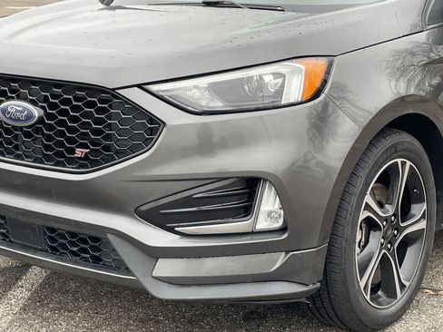 Used 2019 Ford Edge ST w/ Cold Weather Package image 36