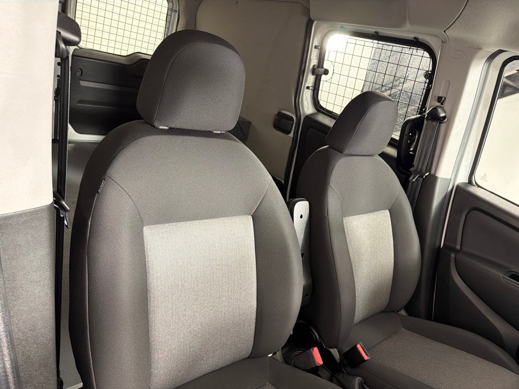 Used 2022 RAM ProMaster City Tradesman w/ Window Group 05 FWD image 20