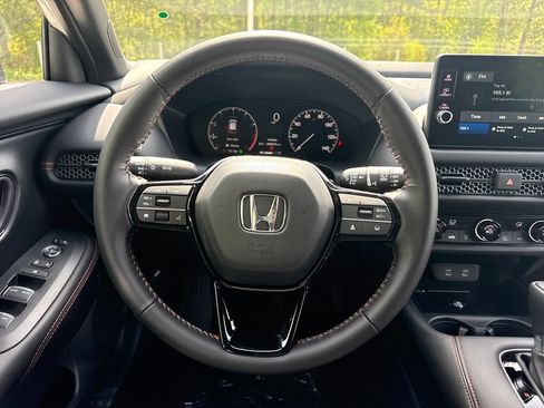Used 2026 Honda HR-V Sport image 21
