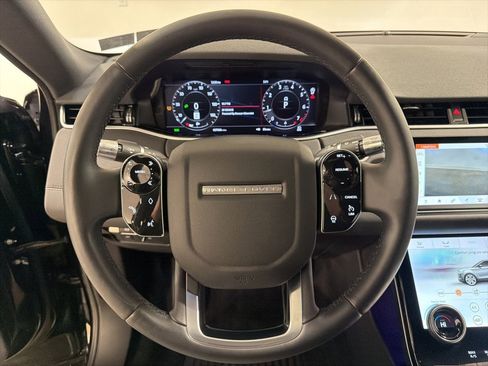 Used 2020 Land Rover Range Rover Evoque SE image 14