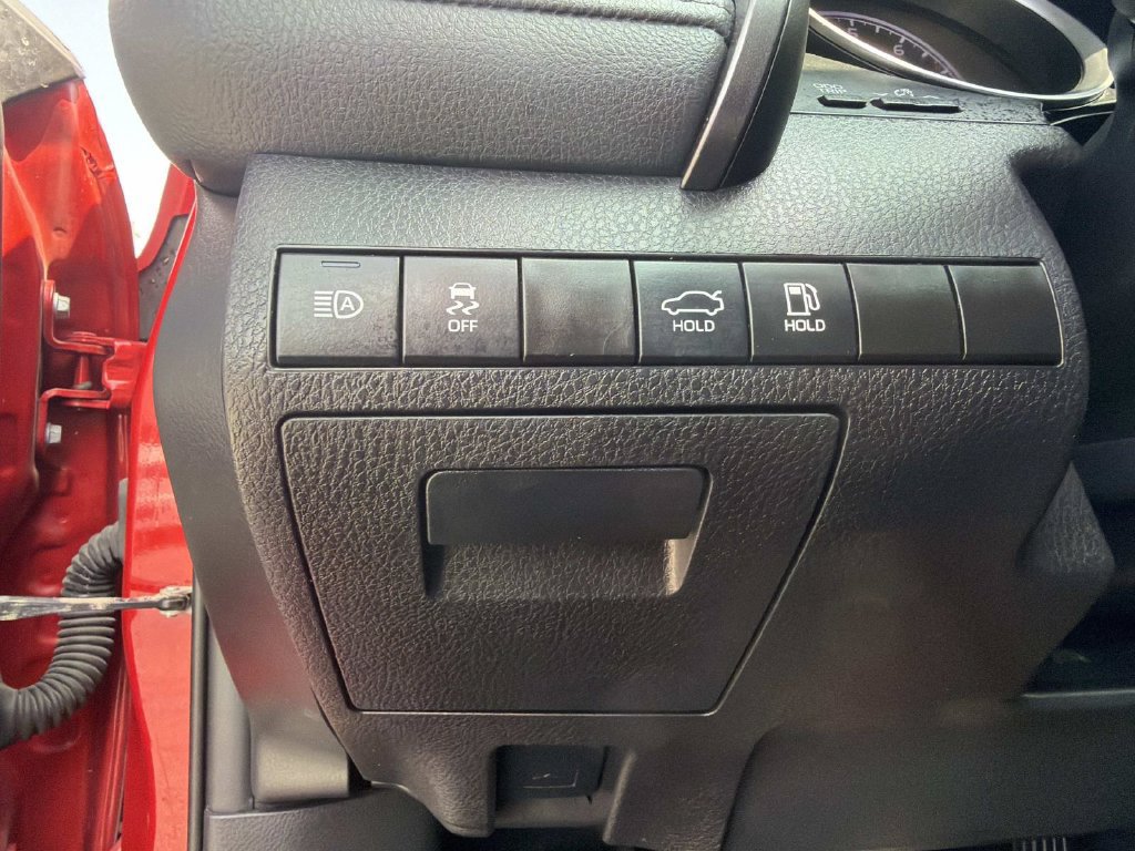 Used 2024 Toyota Camry LE FWD image 28