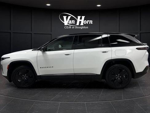 Used 2024 Jeep Wagoneer Launch Edition image 13