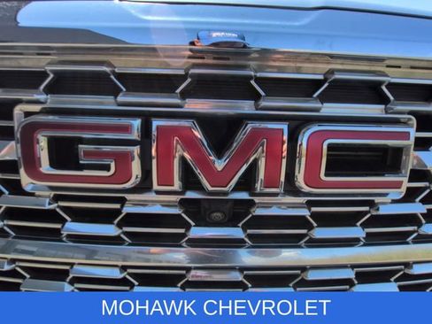 Certified 2023 GMC Terrain Denali w/ Denali Premium Package AWD/4WD image 33