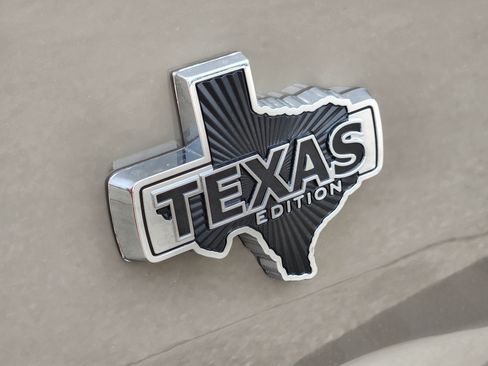 New 2026 Ford F150 XLT w/ FX4 Off-Road Package AWD/4WD image 9
