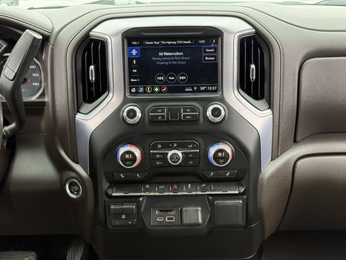 Used 2019 GMC Sierra 1500 SLE w/ SLE Value Package image 22