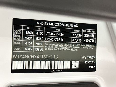 Used 2026 Mercedes-Benz Sprinter 2500 image 27