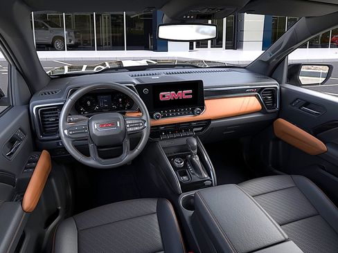 New 2026 GMC Canyon AT4 w/ Off-Road Front Bumper Package AWD/4WD image 15