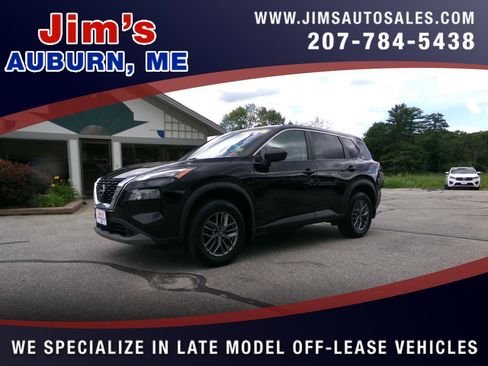 Used 2022 Nissan Rogue S AWD/4WD image 1