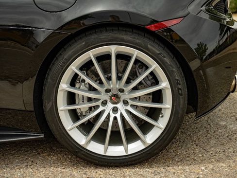 Used 2017 McLaren 570S RWD image 24