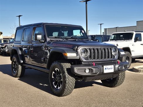 Used 2026 Jeep Wrangler Unlimited Rubicon image 2