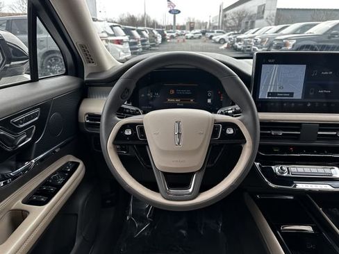 Certified 2024 Lincoln Corsair AWD w/ Equipment Group 101A image 14