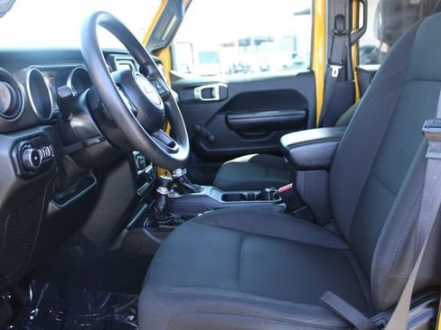 Used 2021 Jeep Wrangler Unlimited Sport AWD/4WD image 28