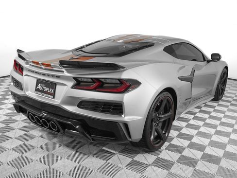 Used 2026 Chevrolet Corvette Z06 RWD image 4