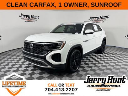 Used 2024 Volkswagen Atlas Cross Sport SE w/ Panoramic Sunroof Package