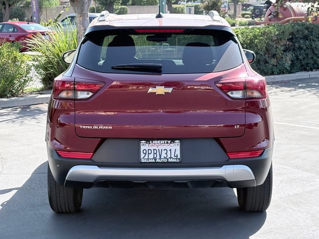 Used 2025 Chevrolet TrailBlazer LT FWD image 6