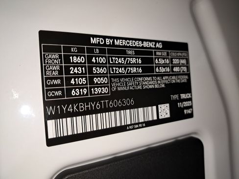 New 2026 Mercedes-Benz Sprinter 2500 image 31