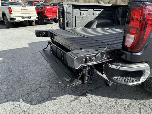 New 2026 GMC Sierra 2500 SLE w/ SLE Value Package; image 13