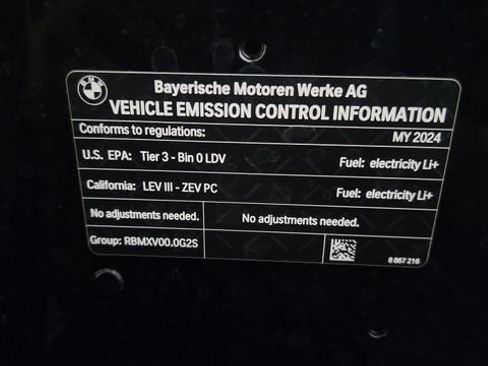 Used 2024 BMW i5 eDrive40i w/ M Sport Package RWD image 91
