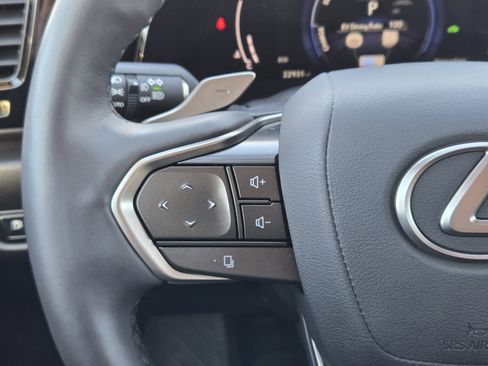 Certified 2022 Lexus NX 300h AWD image 38