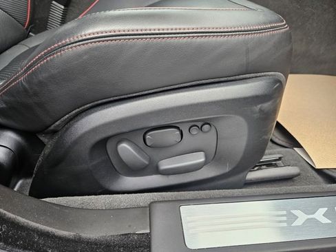 Used 2013 Jaguar XF R-S image 10