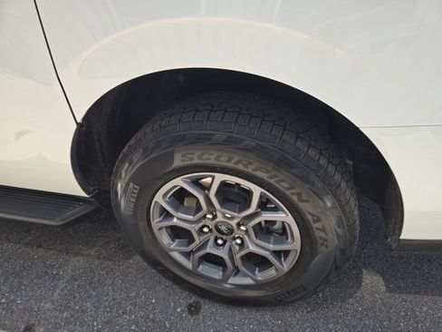 Used 2025 Ford Expedition Max Active RWD image 6