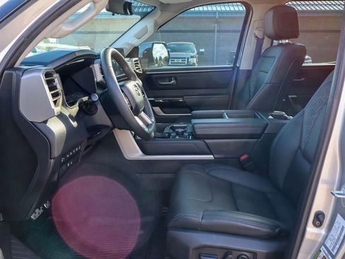 Used 2023 Toyota Tundra Limited w/ TRD Off-Road Package AWD/4WD image 15