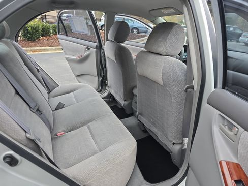 Used 2003 Toyota Corolla LE image 11