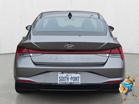 Certified 2023 Hyundai Elantra Limited image 6