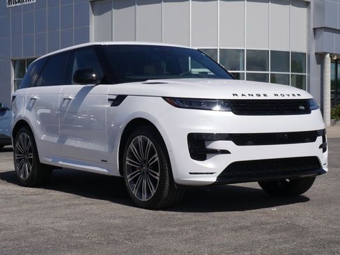 Used 2025 Land Rover Range Rover Sport Autobiography AWD/4WD image 2