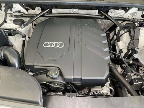Used 2023 Audi Q5 2.0T Premium w/ Convenience Package AWD/4WD image 23