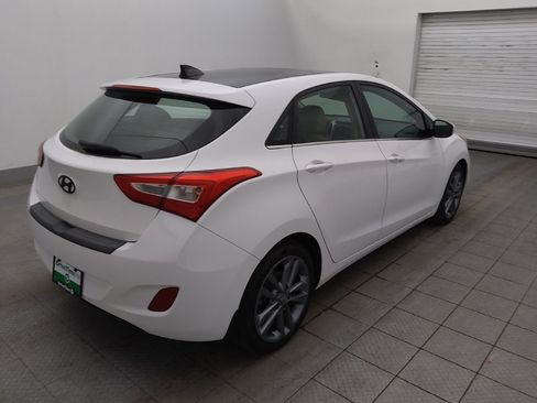 Used 2016 Hyundai Elantra GT w/ Option Group 03 FWD image 9