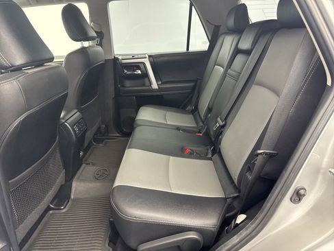 Used 2024 Toyota 4Runner SR5 Premium w/ Moonroof Package AWD/4WD image 14