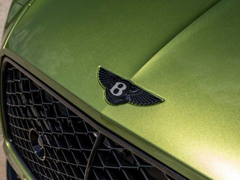 Certified 2025 Bentley Continental GTC AWD/4WD image 3