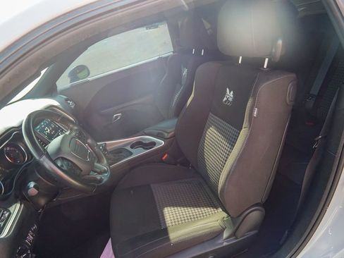 Used 2022 Dodge Challenger R/T Scat Pack w/ Driver Convenience Group image 16