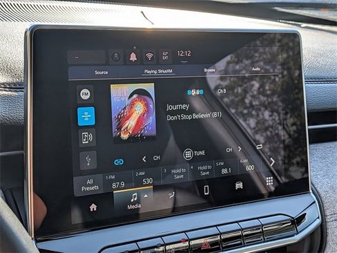 Used 2024 Jeep Compass Latitude image 19