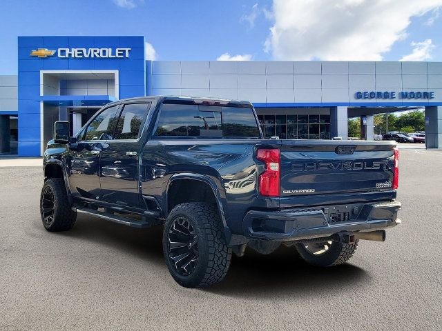 Used 2020 Chevrolet Silverado 2500 High Country w/ Z71 Off-Road Package AWD/4WD image 3