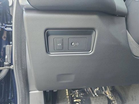 New 2026 Jaguar F-PACE R-Dynamic S image 22