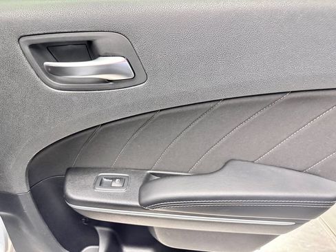 Used 2020 Dodge Charger Scat Pack RWD image 18