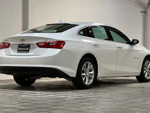 Used 2024 Chevrolet Malibu LT image 4